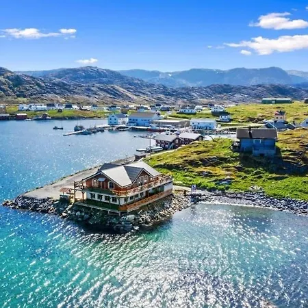 Northcape Nature Rorbuer - 3 - Dock North 펜션 Gjesvær